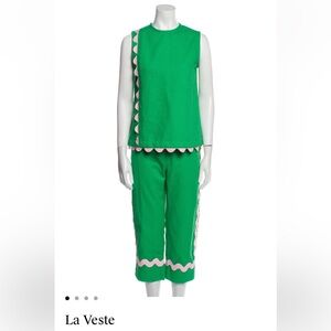 La Veste Green and Pink Set